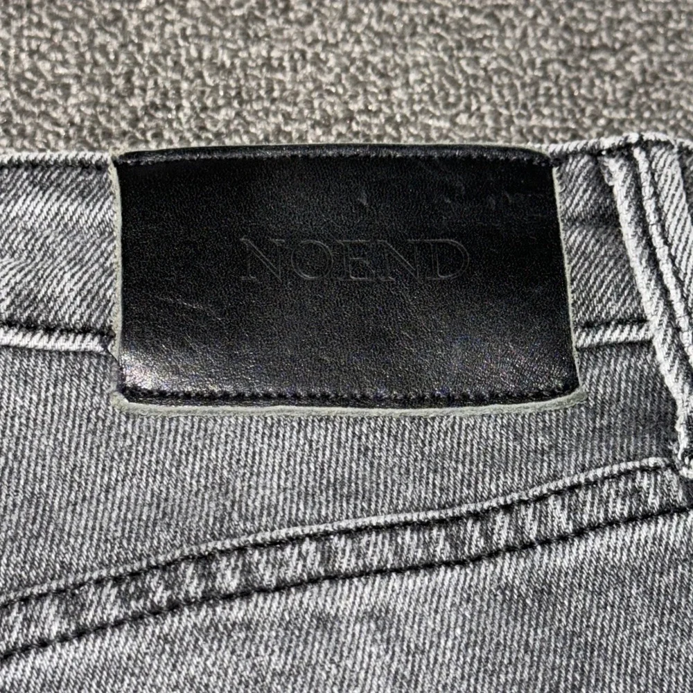 NOEND Denim Slim Straight Crop Jeans Washed Black Grey Made in USA Sz 28 Casual